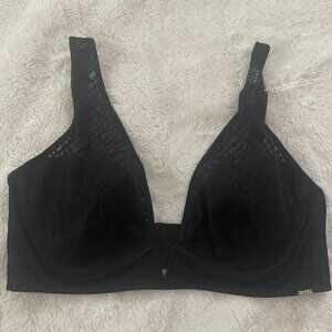 BOSS Monogram-Lace Triangle Black Bra Size: US 40D